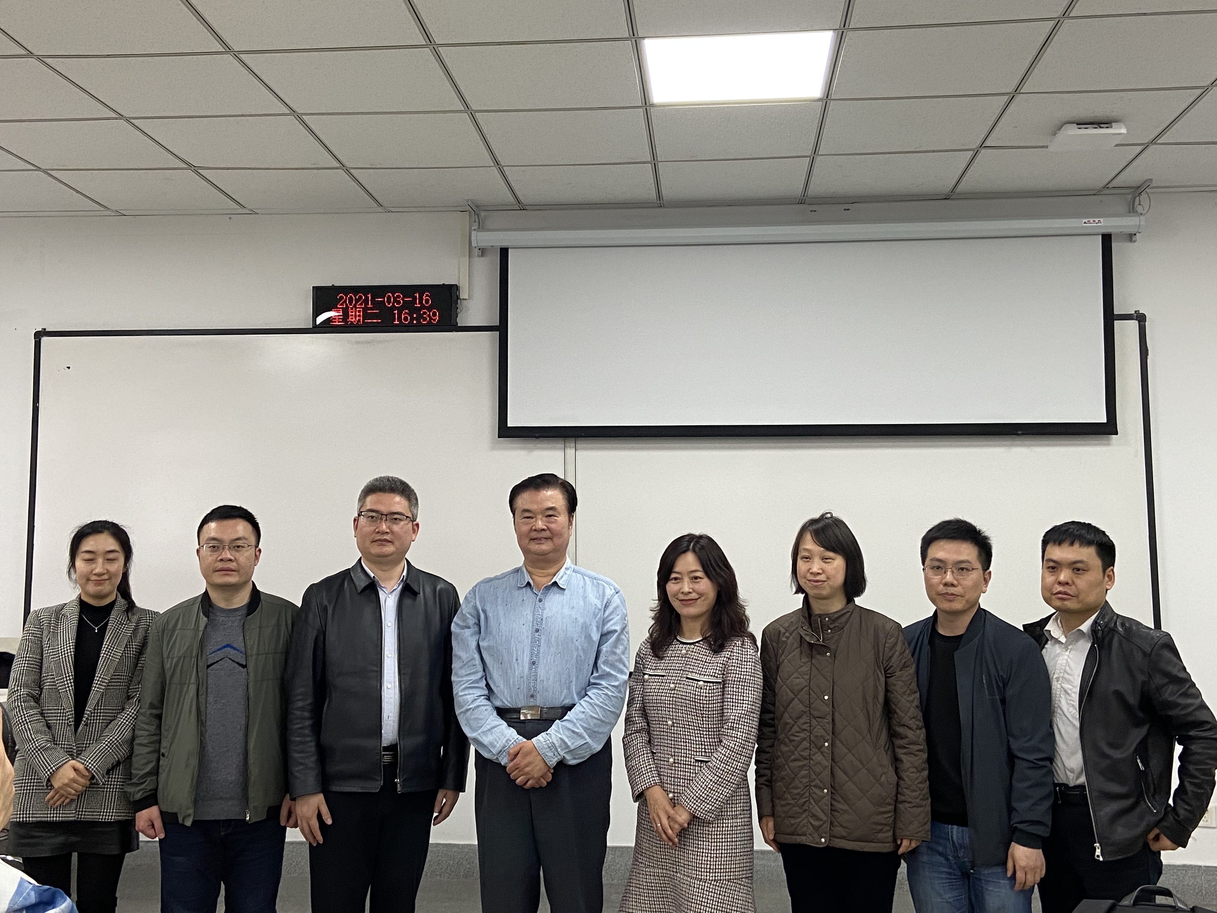 马克思主义学院 - 西南政法大学